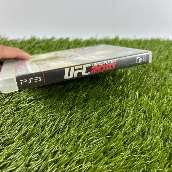 PS3 UFC Undisputed 2010 (Sony PlayStation 3, 2010) - Picture 7 of 7